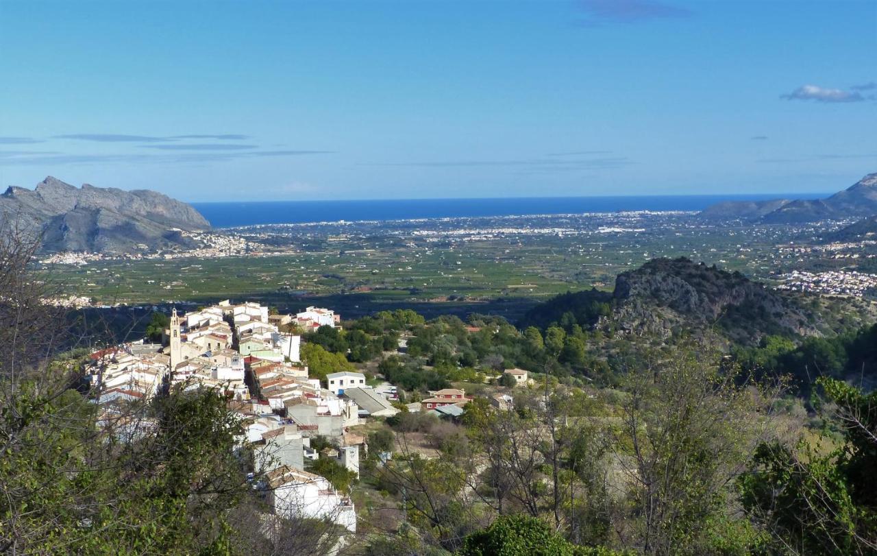 Апартаменти La Giralda 2 Denia Les Marines Екстер'єр фото